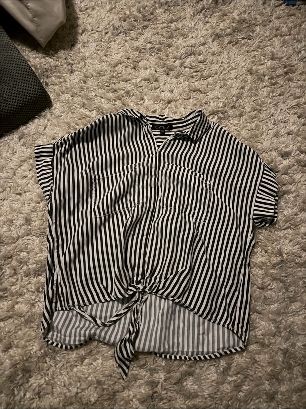 Velvet Heart Black & White Striped Short Sleeve Tie-Front Top